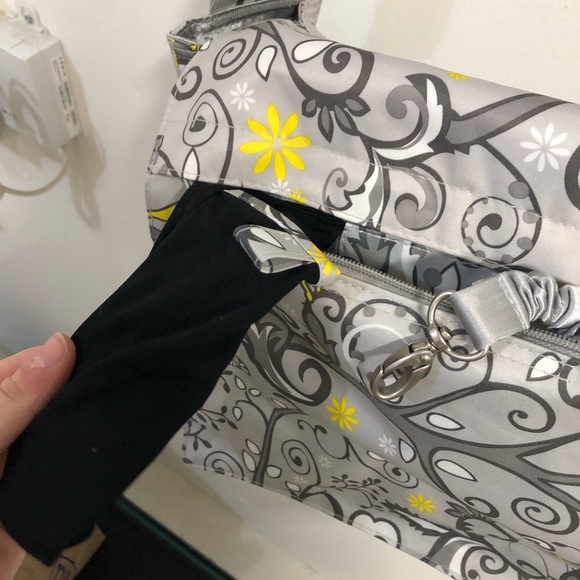 Ju-Ju-Be BRAND NEW Floral Gray and Yellow Diaper Bag - Picture 8 of 14
